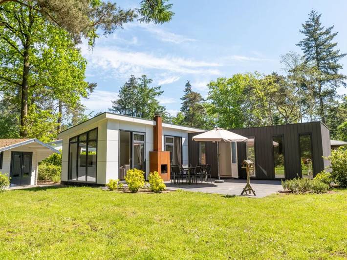 Bungalow voor 6 personen, met terras en zwembad in IJhorst