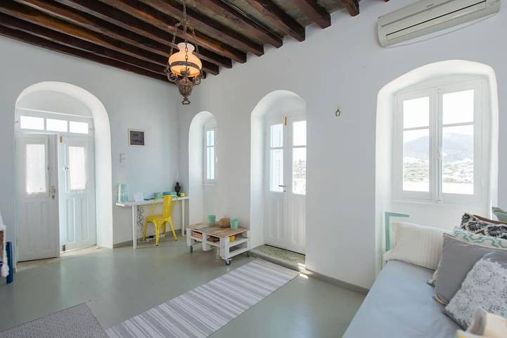 Gîte pour 5 personnes, avec jardin et balcon dans Apollonia - 2