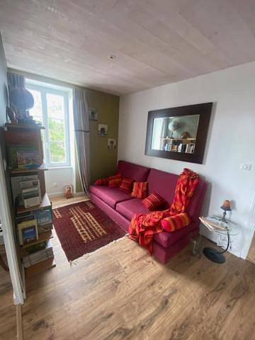 Gîte pour 6 personnes, avec jardin et vue à Charron - 4