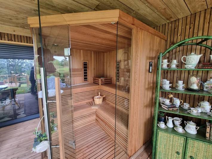 Location de vacances pour 2 personnes, avec jardin ainsi que sauna et jacuzzi à Ménil-Hubert-sur-Orne - 4