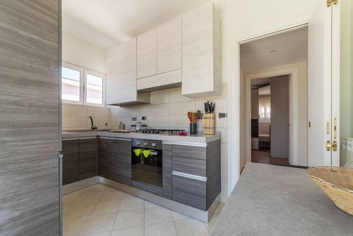 Ganze Wohnung, Ferienwohnung für 6 Personen mit Balkon/Terrasse in Rom, Rom Provinz