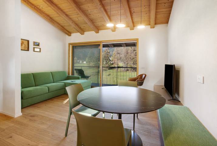 Ganze Wohnung, Ferienwohnung "Violet a due passi da Bormio" mit Bergblick, Privatem Balkon & Wlan in Valdidentro, Nationalpark Stilfser Joch