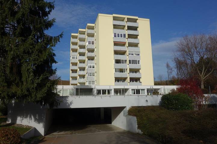 Apartamento vacacional entero, Ferienwohnung Alex - Ferienwohnung, circa 75qm, 1 Schlafzimmer, 1 Wohn-/Schlafzimmer, Südbalkon, max. 3 Personen in Meersburg, Region Bodensee-Oberschwaben