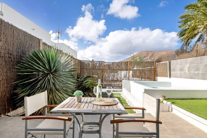 Gîte pour 2 personnes, avec jardin à Tías - 3