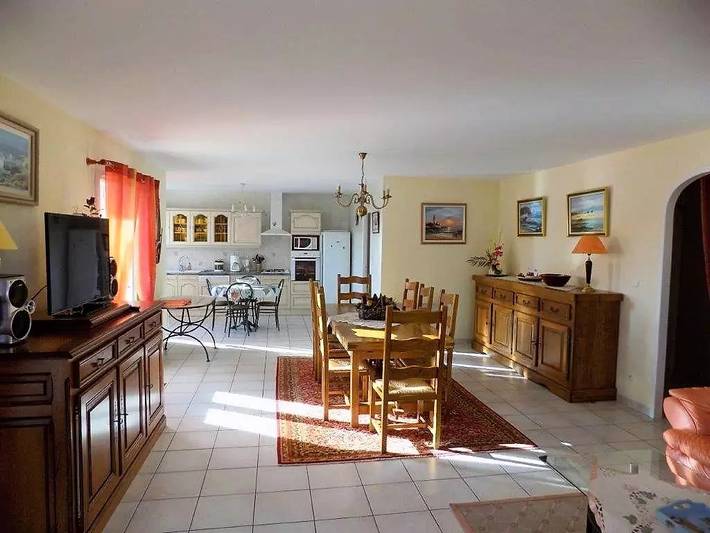 Villa pour 6 personnes, avec terrasse à Saint-Palais-sur-Mer - 3