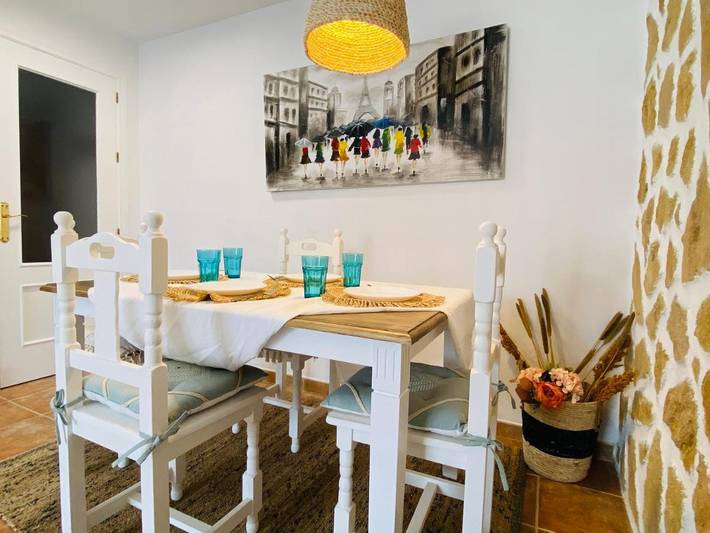 Casa rural para 4 personas, con Balcón y Terraza además de Jardín y Piscina en El Bosque - 4