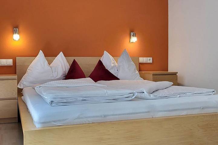 Chambre d’hôte pour 6 personnes, avec sauna et jardin à Brand - 3