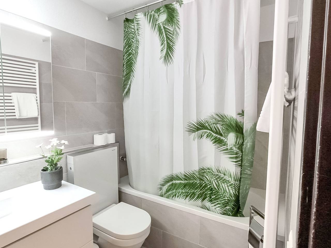 Ganze Wohnung, Allod Park Haus A in Davos Platz 1, Davos