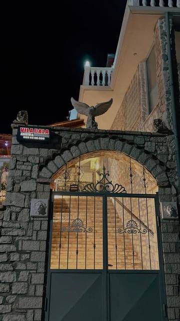 Maison d’hôte pour 2 personnes, avec vue et terrasse à Himarë