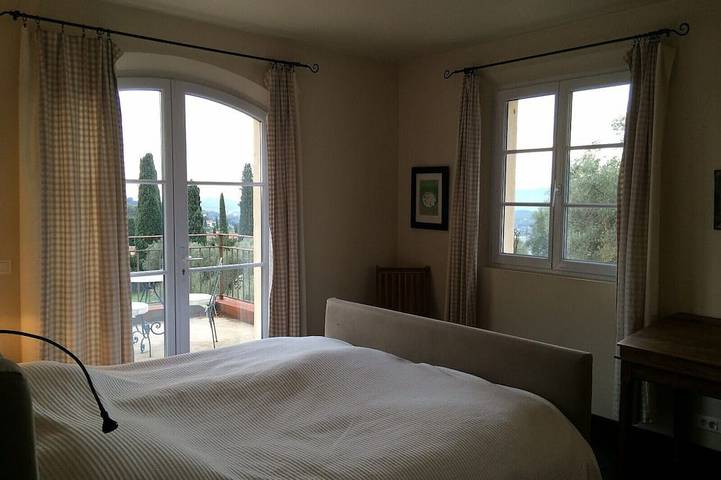 Villa pour 14 personnes, avec balcon et jardin à Grasse - 2