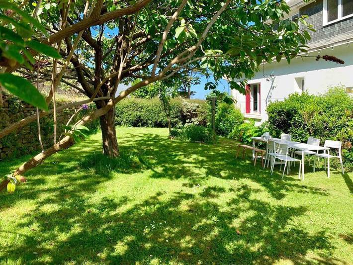 Location de vacances pour 8 personnes, avec Terrasse et Jardin dans Plage Pors Termen Trebeurden