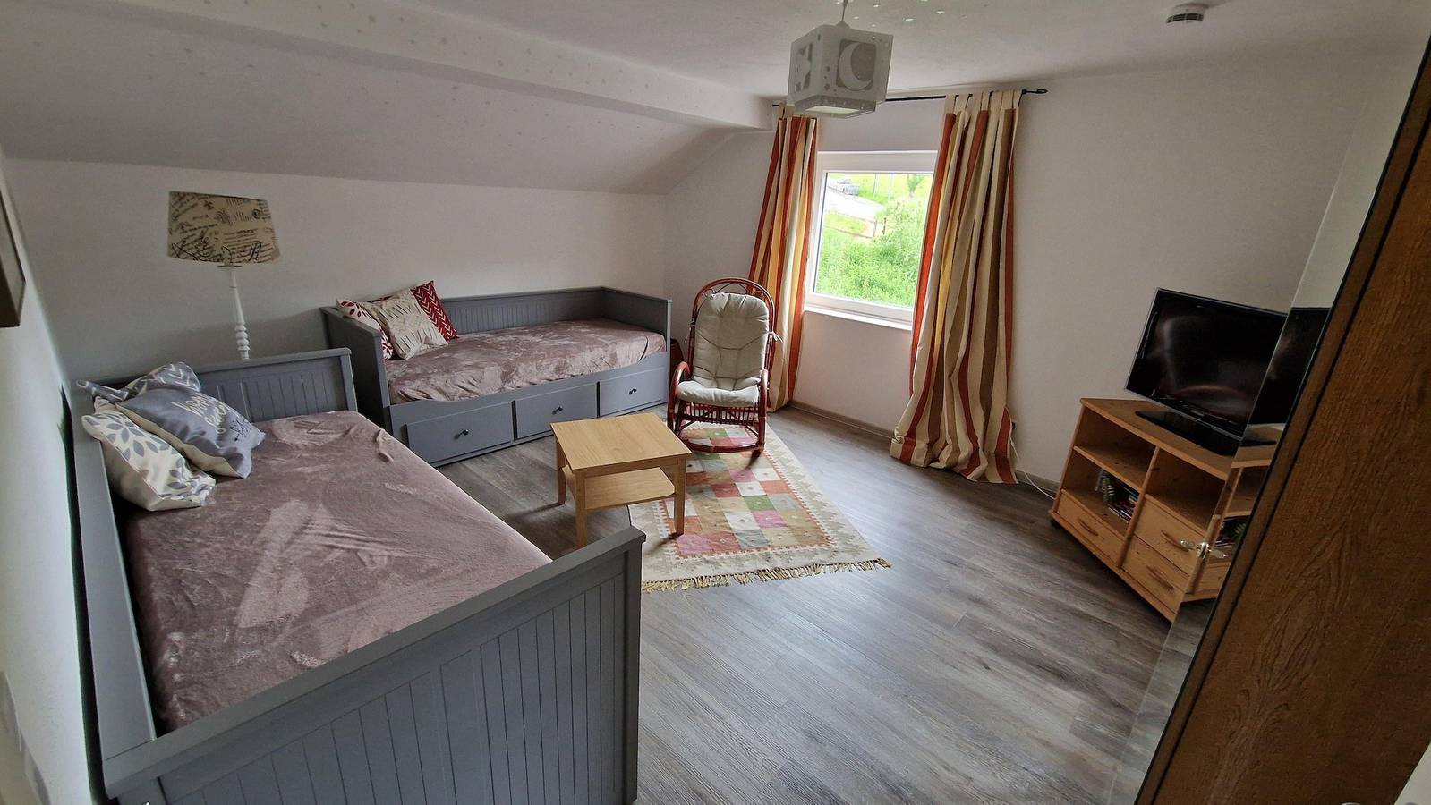 Ganze Ferienwohnung, Ferienwohnung Reitstall Linden in Üxheim, Vulkaneifel