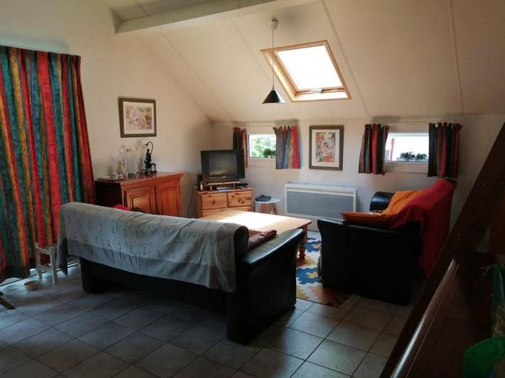 Location de vacances pour 4 personnes, avec bassin pour enfant et piscine ainsi que vue et jardin, animaux acceptés à Daumazan-sur-Arize - 4