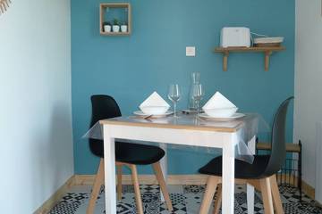 Gîte pour 2 personnes, avec terrasse et jardin à Santec