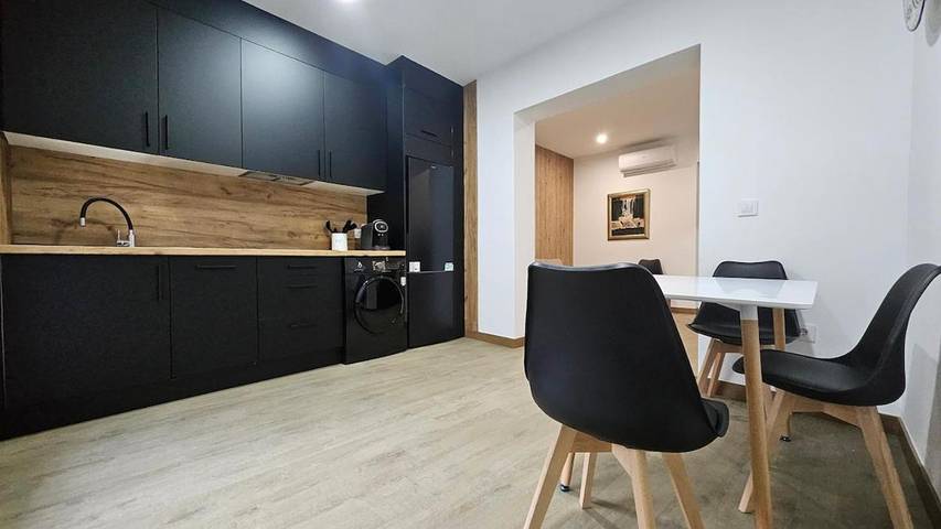 Gîte pour 4 personnes, avec terrasse à Coria del Río