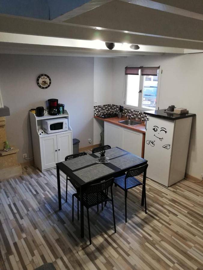 Location de vacances pour 4 personnes, avec vue et jardin dans Sarceaux - 4