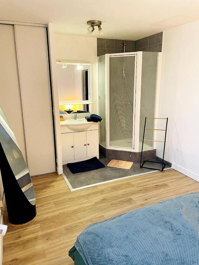 Gîte pour 4 personnes, avec terrasse, animaux acceptés dans Chantiers navals de Saint-Nazaire - 4