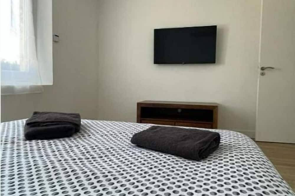 Entire apartment, Appartement Douillet à 25 Minutes de Paris - F3 in Pontault-Combault, Seine-et-Marne