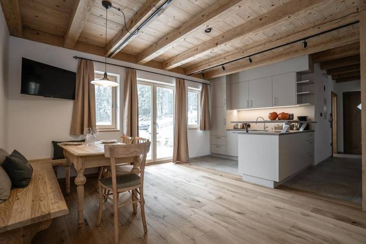 Lodge für 4 Personen, mit Ausblick und Garten sowie Sauna in Innsbruck und Umgebung - 2