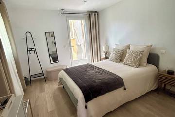 Gîte pour 2 personnes, avec jardin à Taillades