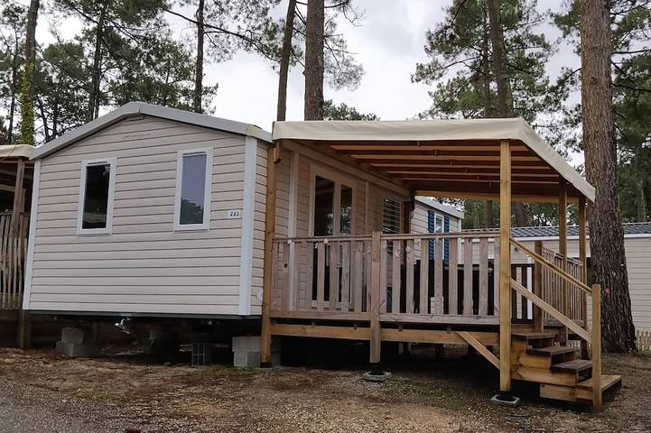 Camping pour 5 personnes dans Claouey