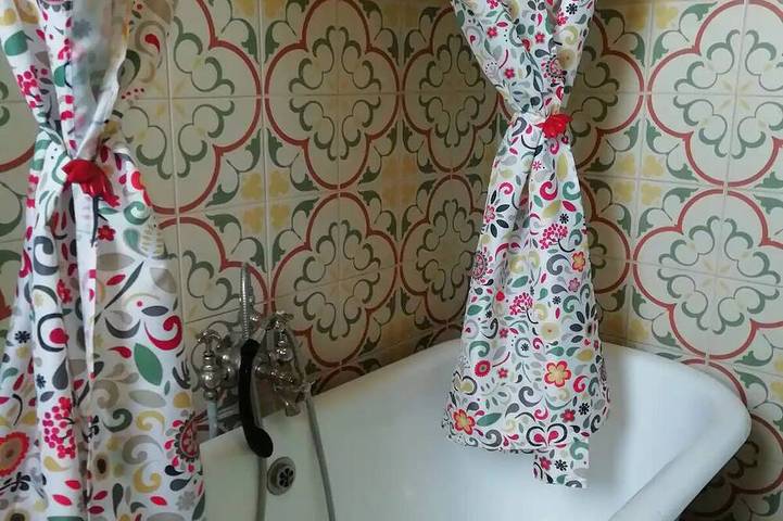 Location de vacances pour 14 personnes, avec jardin, animaux acceptés à Maubert-Fontaine - 4