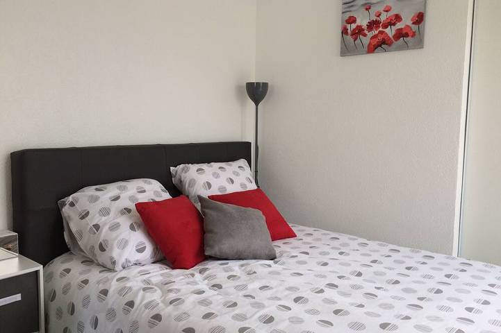 Gîte pour 2 personnes, avec jacuzzi et balcon dans Saint-Roch - 4