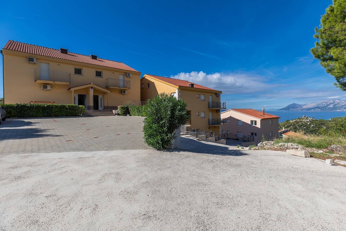 Ganze Wohnung, Studio Appartement mit Balkon und Meerblick Krvavica, Makarska As-23540-b in Krvavica, Makarska Riviera