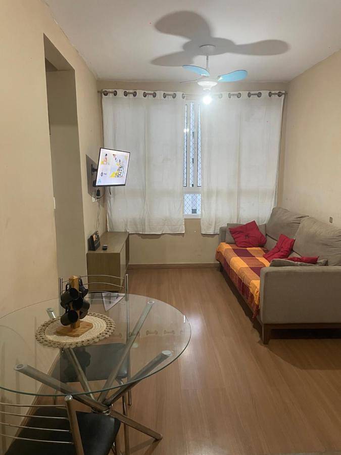 Casas e apartamentos de temporada para 4 pessoas, com piscina e vista, adaptado a crianças em Duque de Caxias