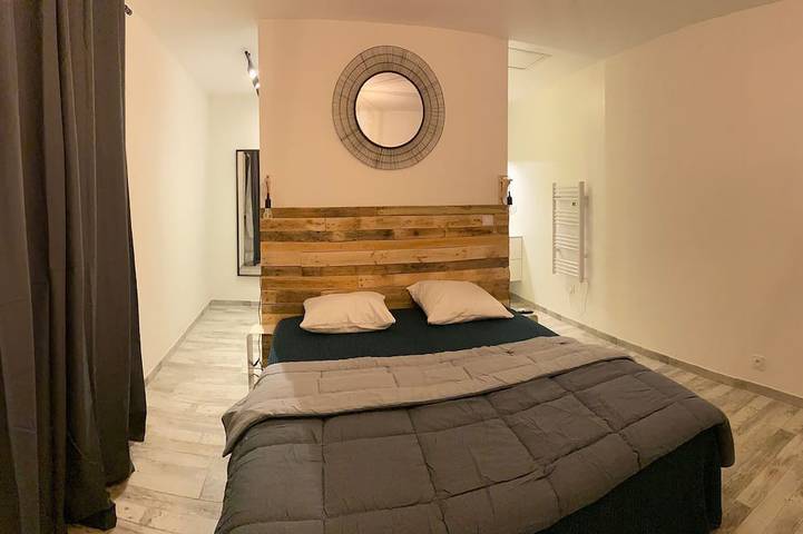 Location de vacances pour 8 personnes, avec jardin et terrasse à Aimargues - 2