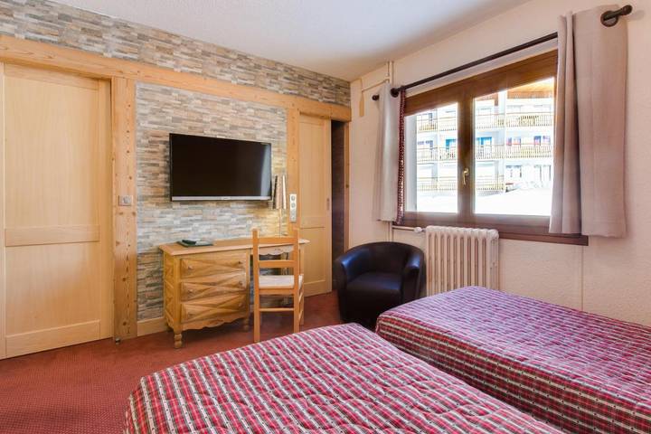 Hôtel pour 2 personnes, avec sauna ainsi que balcon et vue à Huez - 4