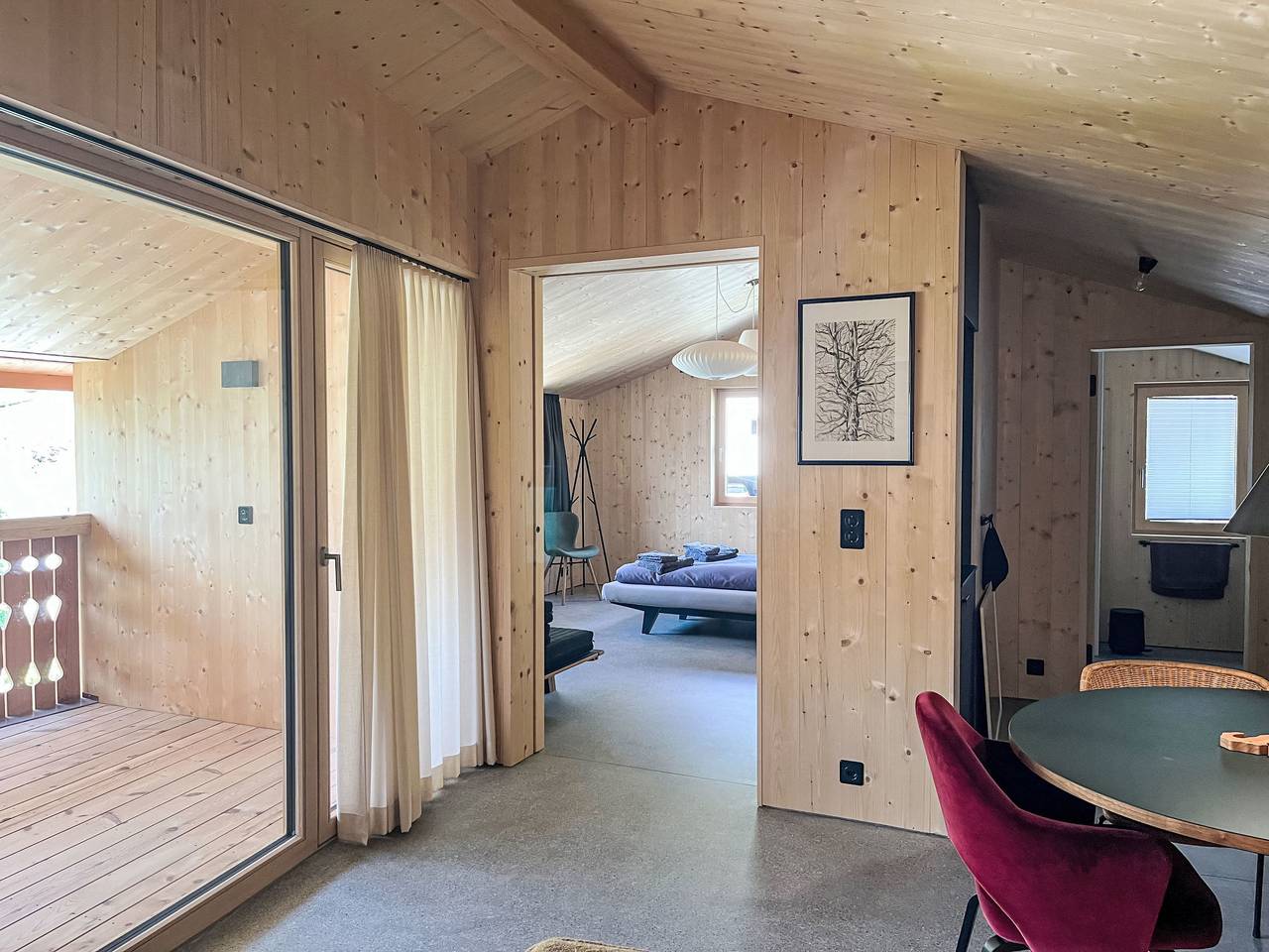 Ganze Wohnung, Charmante und neu gebaute Ferienwohnung "Teja" in Ftan, Unterengadin
