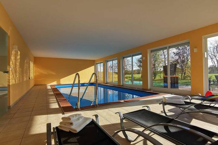 Ferienhaus für 9 Personen, mit Terrasse und Sauna, mit Haustier in Kühlungsborn