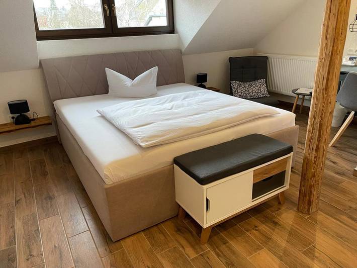 Hotel voor 3 personen, met Terras en Tuin in Chemnitz
