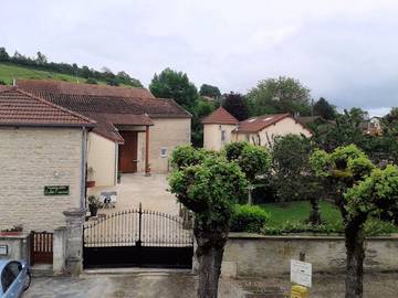 Chambre d’hôte pour 2 personnes, avec jardin dans Haute-Marne