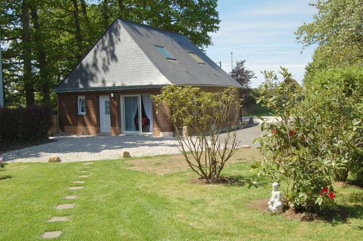 Location de vacances pour 4 personnes, avec terrasse et jardin, animaux acceptés à Ourville-en-Caux