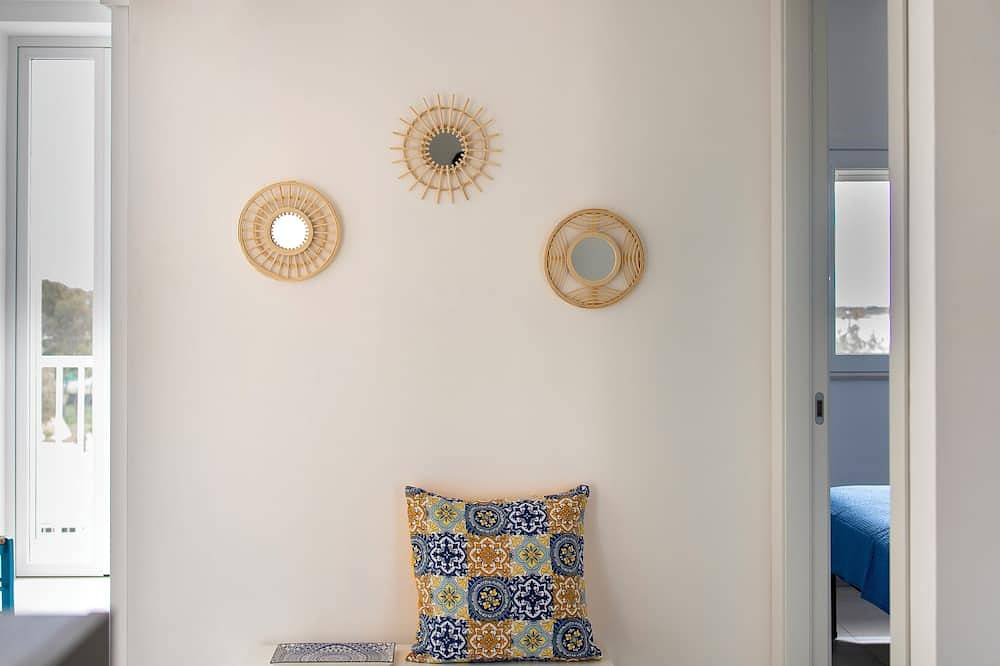 Entire apartment, Blue Lagoon House, beach 2' walk, sea view, for families and small groups in Marina di Modica, Sicily