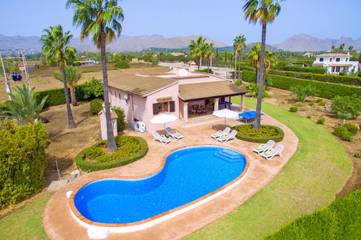 Villa in Pollença, Serra de Tramuntana für 6 