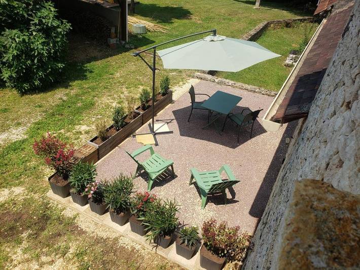 Gîte pour 3 personnes, avec piscine ainsi que terrasse et vue à Sauveterre-la-Lémance - 4