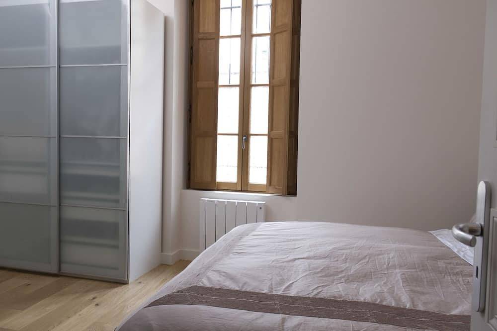 Entire apartment, Sasha - Appartement-Salle de bain in Beaune, Beaune region
