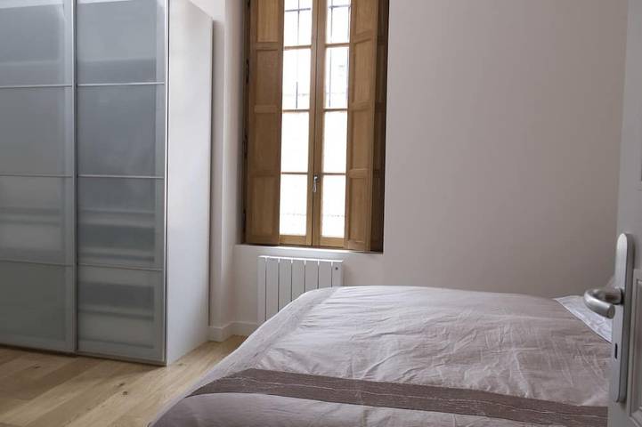 Entire apartment, Sasha - Appartement-Salle de bain in Beaune, Beaune region