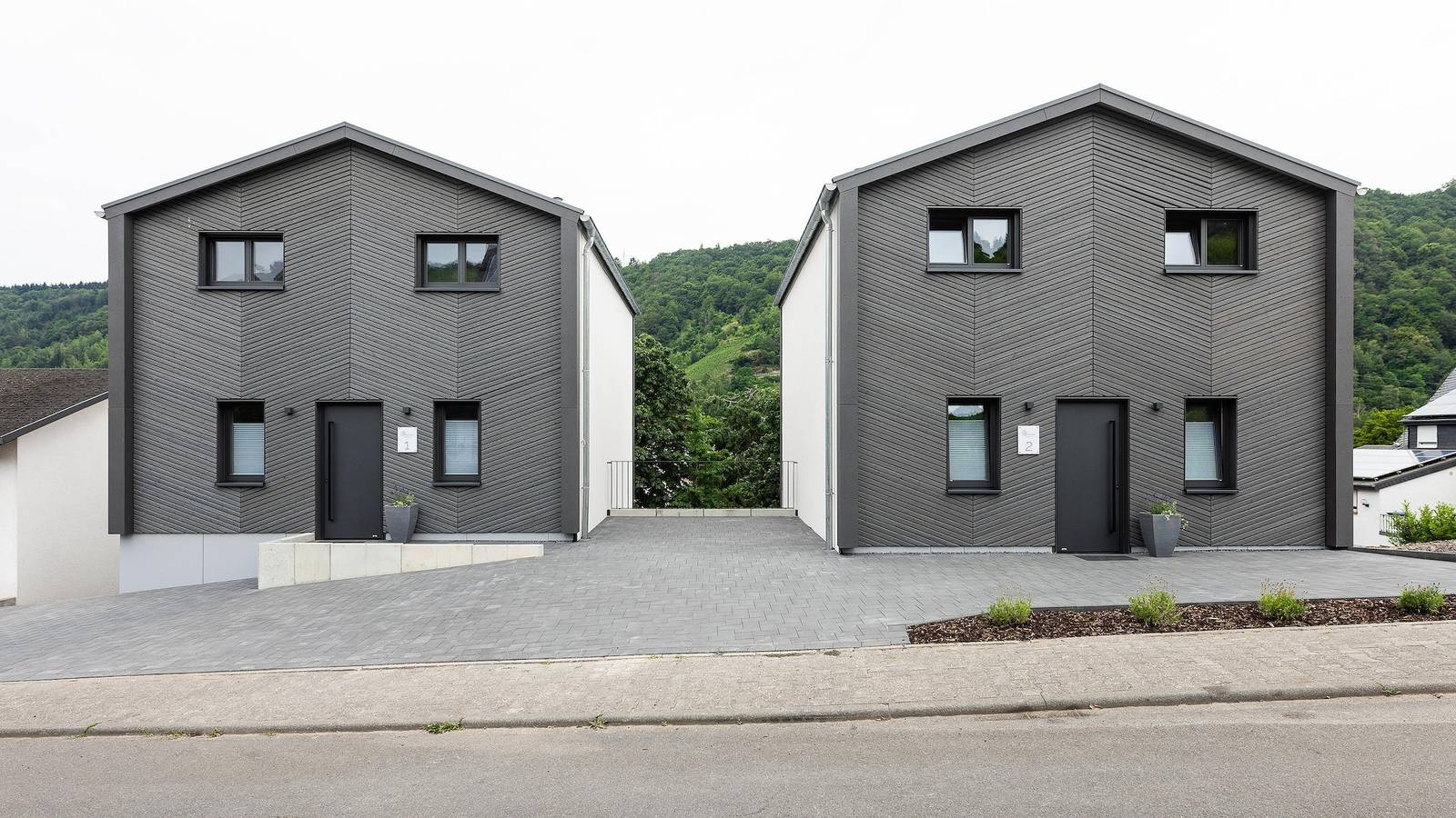 Ganze Ferienwohnung, Ferienhaus, Toilette und Bad/Dusche getrennt, 3 Sc in Enkirch, Bernkastel-Kues & Umgebung