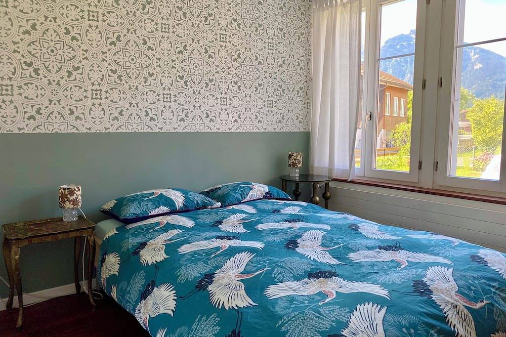 Ganze Wohnung, Stylish Village Retreat – 5 Min to Lake, Surrounded by Mountains & Nature in Bönigen, Verwaltungskreis Interlaken-Oberhasli