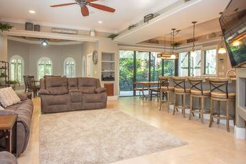 Vacation Home for 14 Guests in Siesta Key, Sarasota County, Picture 2