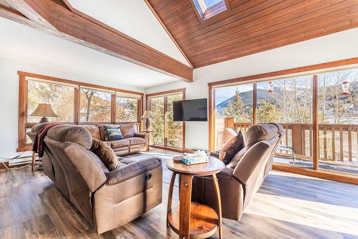 Vacation rental for 8 people, with terrace and hot tub in Keystone