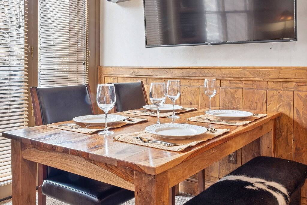 Vacation Apartment for 5 Guests in Mountain Village, Telluride Ski Resort