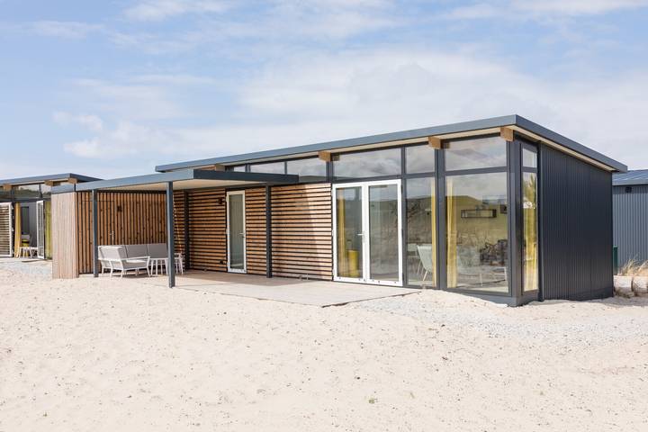 Appartement voor 4 personen, with Balkon/Terras and Terras as well as Tuin in Hollum