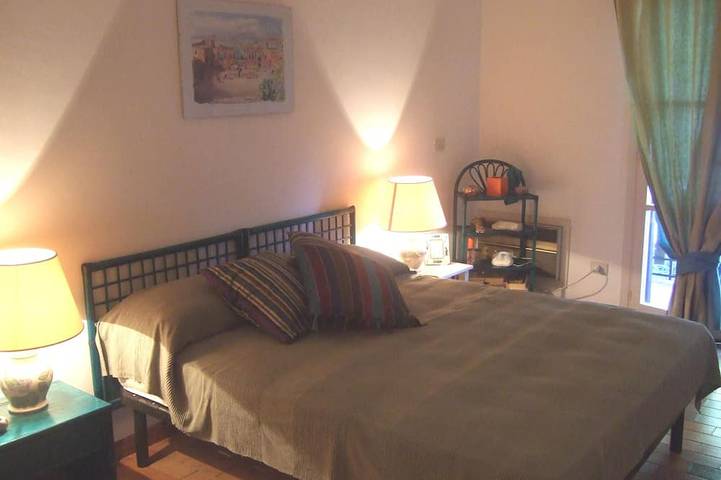 Ottima posizione: villa a Taormina (baia di Isola Bella) in Taormina, Provincia di Messina