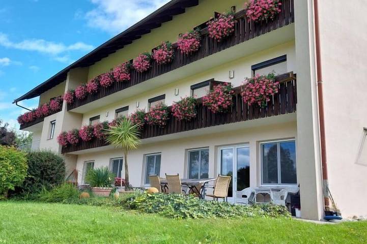Ferienwohnung für 6 Personen, mit Garten - 1