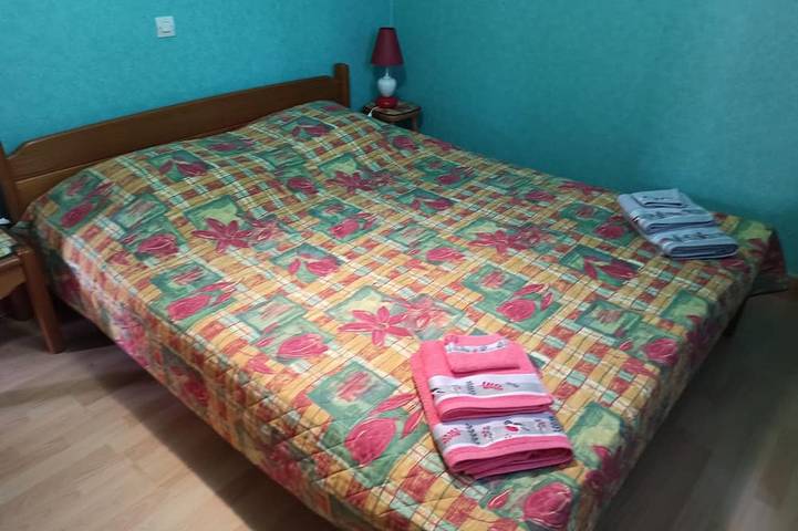 Location de vacances pour 6 personnes, avec terrasse et jardin à Bun - 2